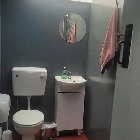 בית אירוח Salmon Island View Dromineer