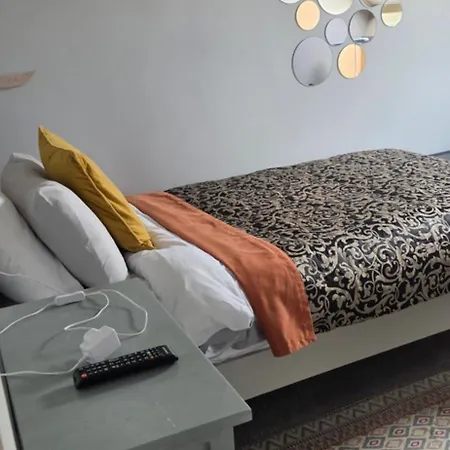 Salmon Island View *