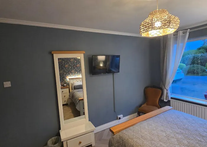 Salmon Island View * Dromineer